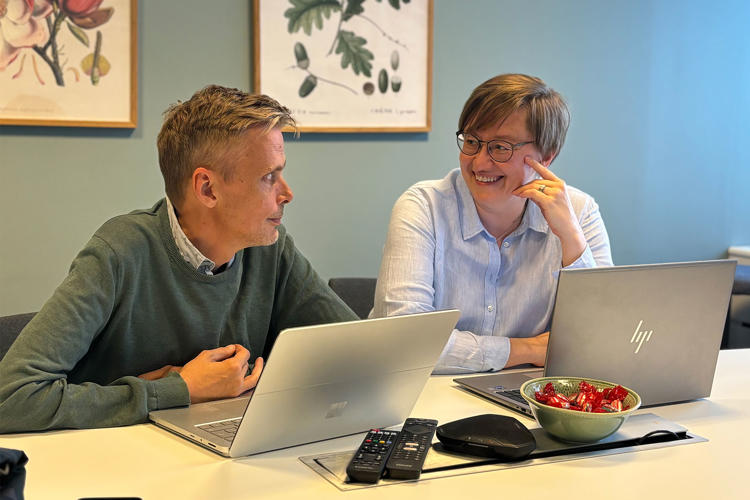 Sara och Tobias från Lexicon Interactive snackar AI på Learning Conference 2024