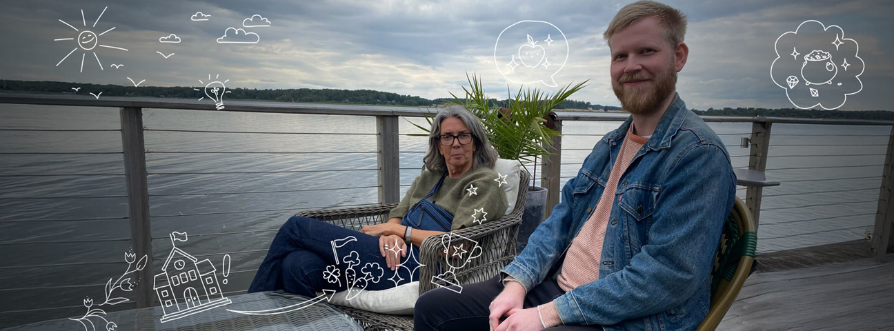 Hélène och Anton på Lexicon Interactive relaxar vid vattnet